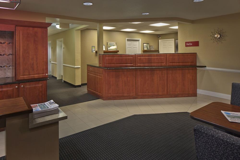 Towneplace Suites By Marriott St. Petersburg Clearwater Zewnętrze zdjęcie