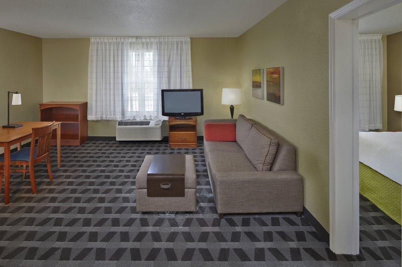 Towneplace Suites By Marriott St. Petersburg Clearwater Zewnętrze zdjęcie